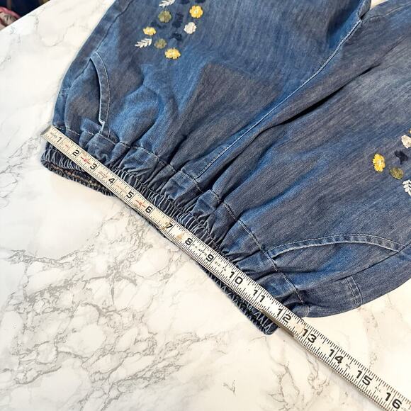 Indie Floral Embroidered Chambray Lantern Shorts women’s size small - Picture 7 of 10